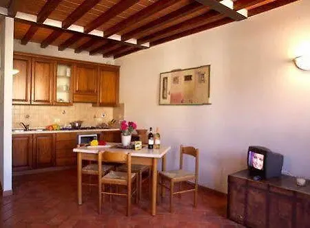 Fattoria Loppiano And Agriroom Regina Mundi Hotel