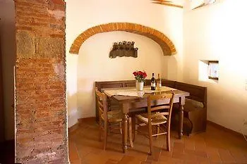 Fattoria Loppiano And Agriroom Regina Mundi Incisa in Val d'Arno