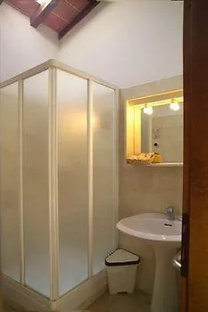 Fattoria Loppiano And Agriroom Regina Mundi Hotel